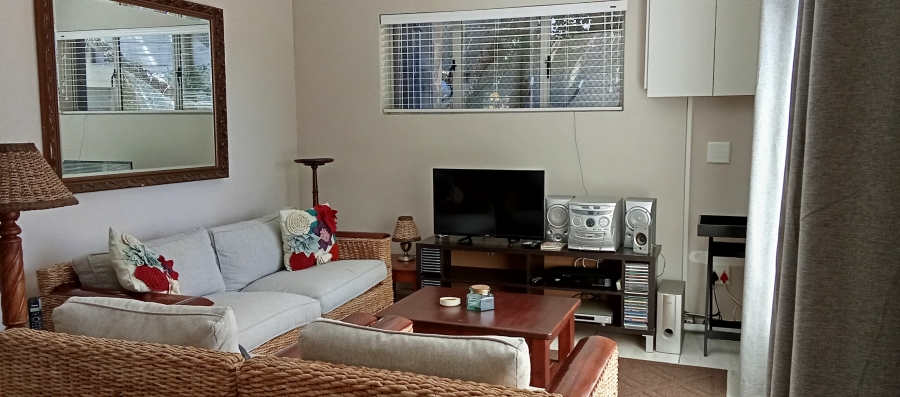 5 Bedroom Property for Sale in Kleinbaai Western Cape
